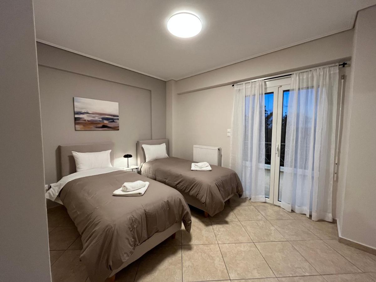 Hector Apartment Airport By Airstay Спата Экстерьер фото